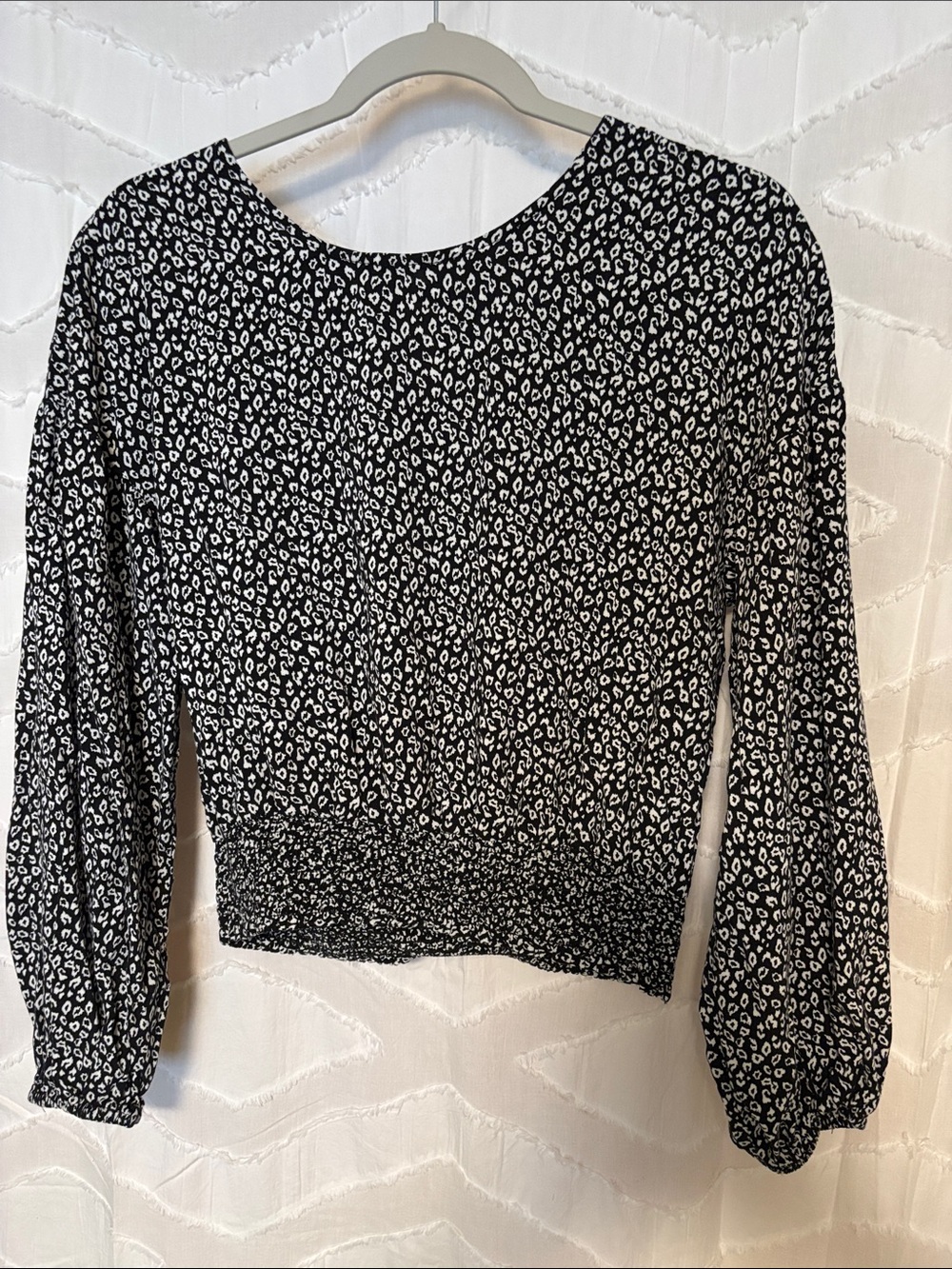 SO Black and White Printed Smocked-Waist Long Sleeve Top